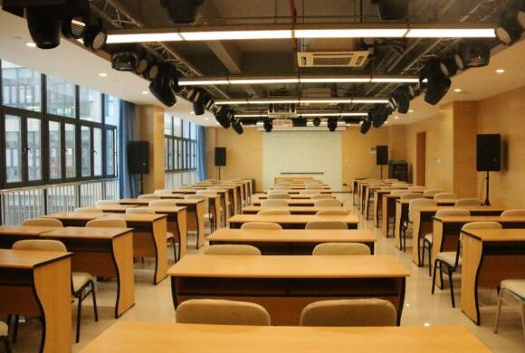 去英國留學(xué)雅思需要考幾分？